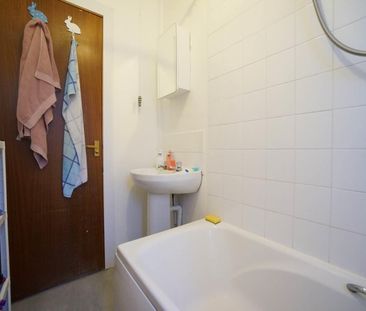 2 Gerddi Abaty - Photo 3