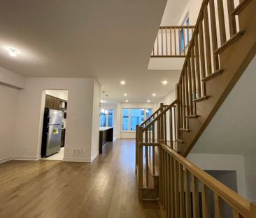 For Lease - 636 CORDELETTE Circle, Orleans - Convent Glen and Area,... - Photo 2