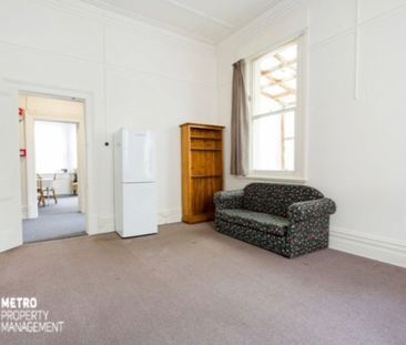 Sunny Bright Rooms *Two Weeks Rent Free - Photo 2