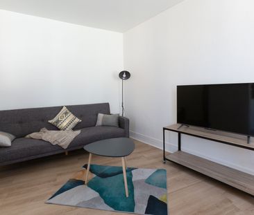 Joli T2 - Rue Danielle Casanova - 77130 Montereau-Fault-Yonne - Photo 6