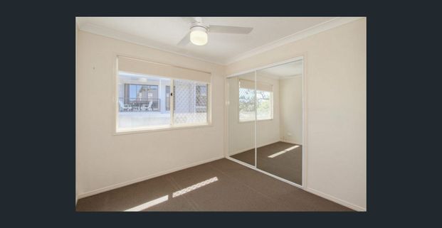 Beachside Townhouse - Located one street back from beach - Photo 1