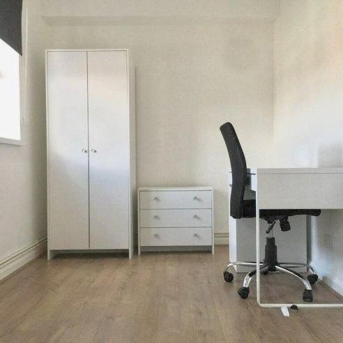 6 bedroom house share to rent - Photo 1