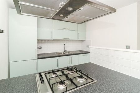 Foundry Gate, Property for rent - Photo 3