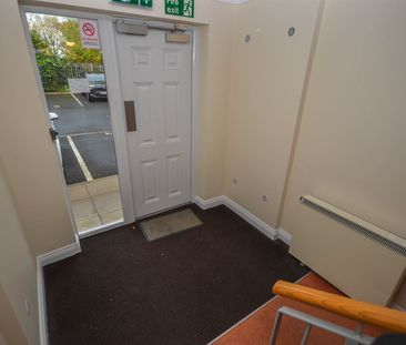 2 bed flat to rent in Orchard Court, Fulwell,Sunderland, SR6 - Photo 4