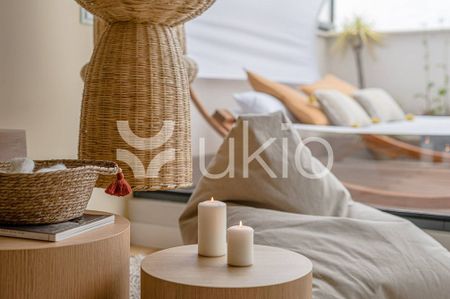 5 room luxury Apartment for rent in C/ de la Santísima Trinidad, 5, Madrid, Province of Madrid, Community of Madrid - Photo 2