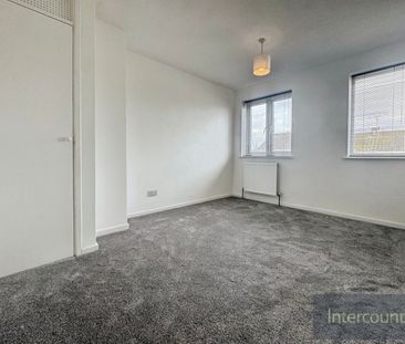 Cherry Garden Lane, CB11, Saffron Walden - Photo 5