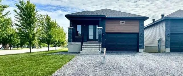 1232 MONBLANC CRESCENT | 1232 MONBLANC CRESCENT, Russell - Photo 1