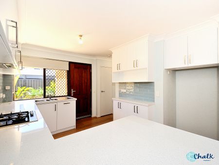 6 MONTHS ONLY !! BEAUTIFUL BEACH LOCATION ! MODERN UNIT ! - Photo 5