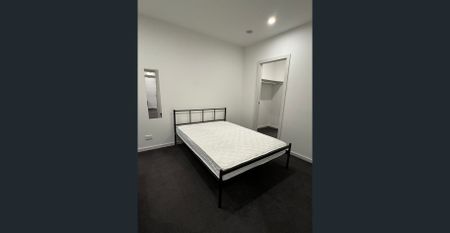 Fully Furnished 2 Bedrooms 2 Bathroom Apartment - Photo 3