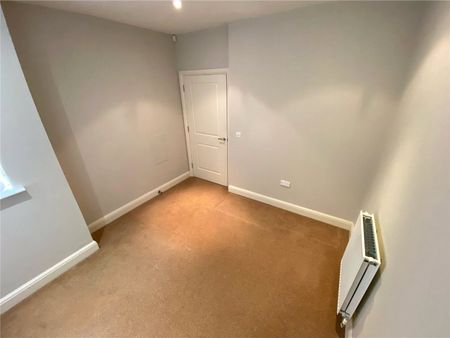 Bacara Court, 6-8 Charlton Drive, Sale, Manchester, M33 2BJ - Photo 4