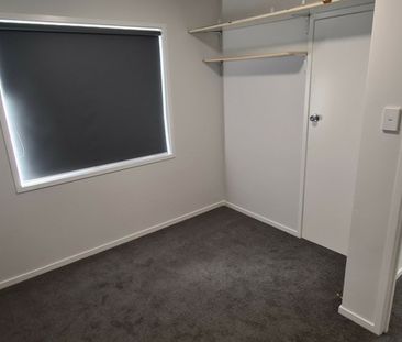 Renovated 2 Bedroom Unit - Photo 1