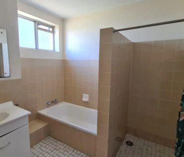 2 Bedroom in convenient location - Photo 6