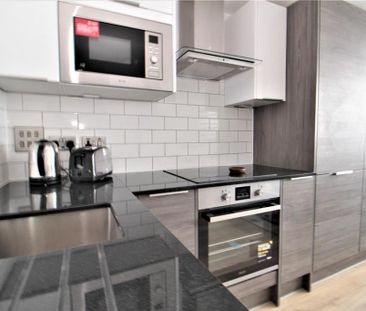 Studio to rent - Photo 5