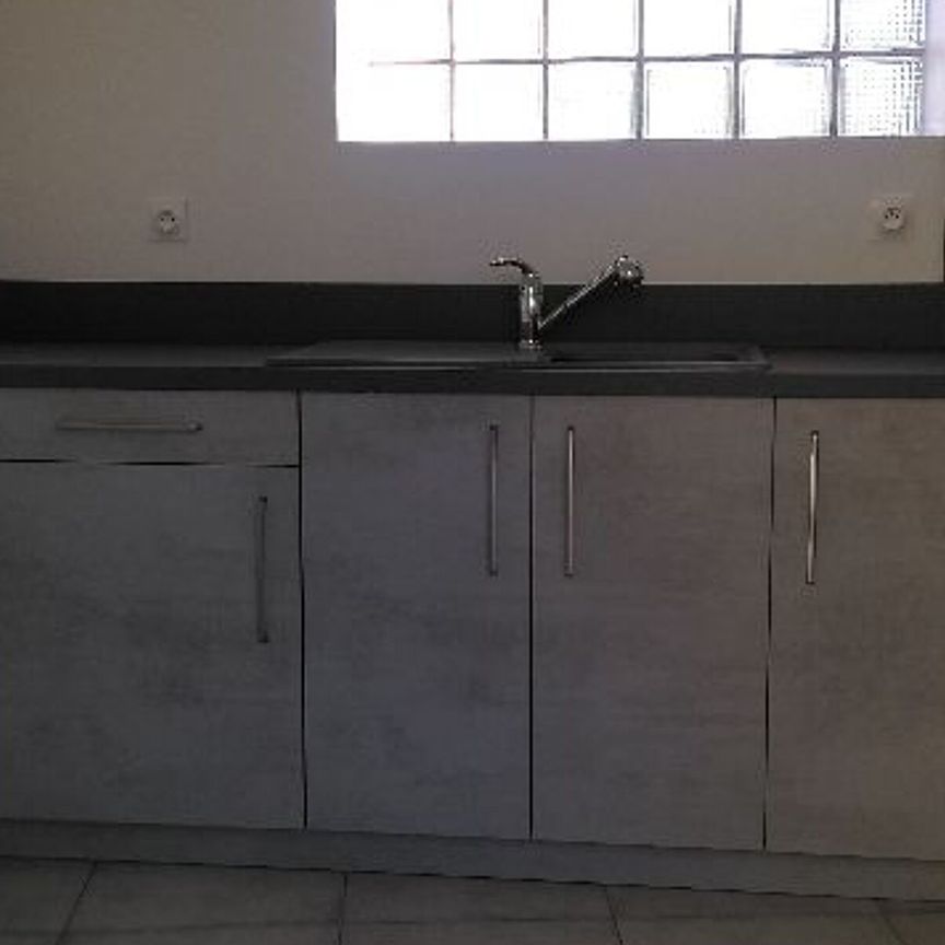 Maison à louer - Photo 1