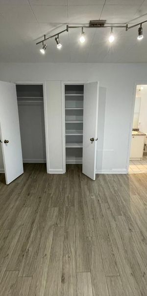 À Louer 2 1/2 - Photo 1