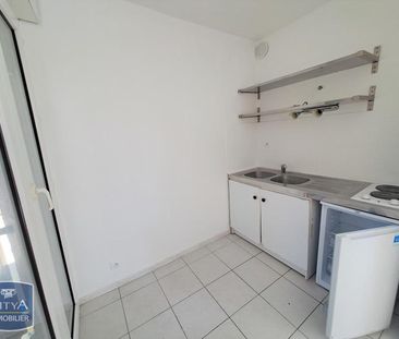 Location Appartement 1 pièce 25m² AIX EN PROVENCE 90ème - Photo 2