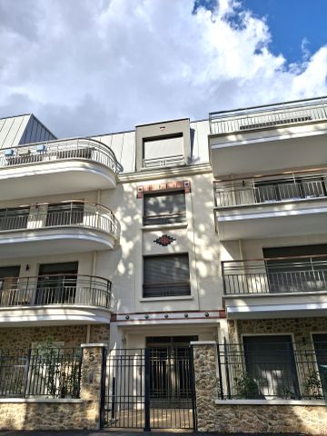 CENTRE GARE AULNAY S/BOIS - T2 - - Photo 4