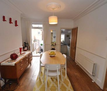 2 bedroom terraced house to rent - Photo 2