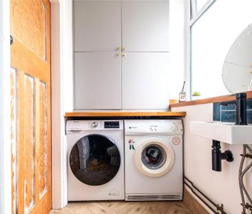 3 bedroom semi-detached house to rent - Photo 6