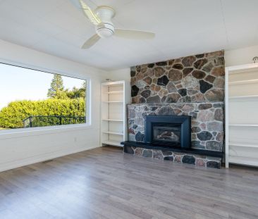 For Lease - 35 St. Clair Street, Collingwood, Ontario - Photo 6