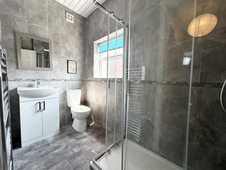 5 bedroom house share to rent - Photo 4