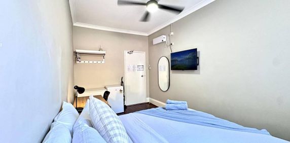 Haymarket - Prime Sydney Location - Cnr George St and Central Station - Photo 2