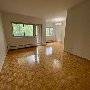 2 CH - 1 SDB - Montréal - $1,795 /mo - Photo 2