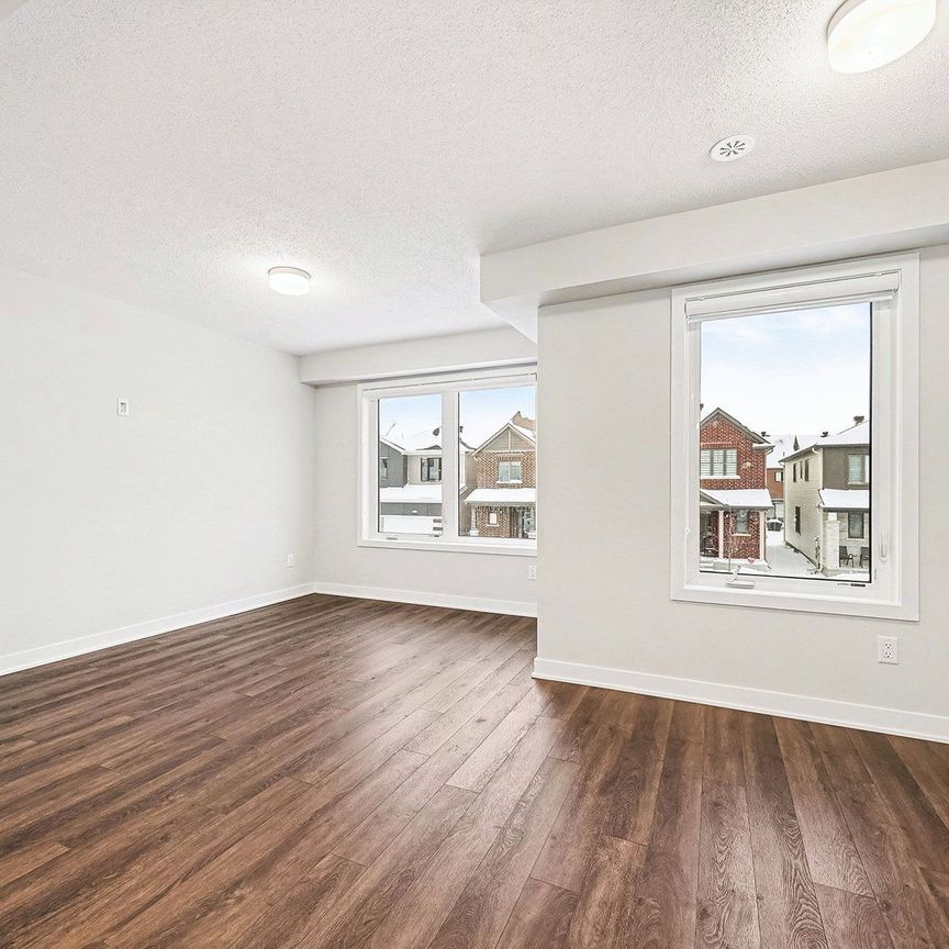 For Lease - 2426 Watercolours Way, Fallowfield Rd South of Ottawa, Ontario - Photo 1