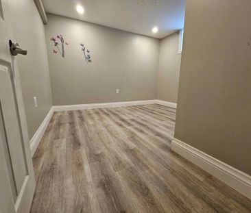 For Lease - 320 East 19th Street Unit# Lower, Hamilton, Ontario - Photo 1