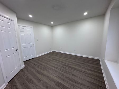 For Lease - 27 Talbotshire Street, Ajax, Ontario - Photo 5