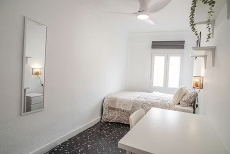 Carrer d'Alemany, Valencia, Valencian Community 46019 - Foto 2