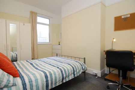 West Hill Road, Plymouth - Photo 3