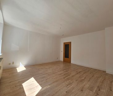 Sehr schöne Wohnung mit großem Balkon altersgerechtes Wohnen - Photo 5