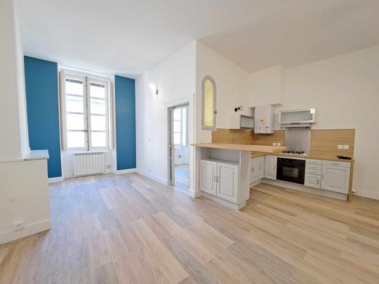 Location - Appartement rénové T2 de 45 m² - Photo 1