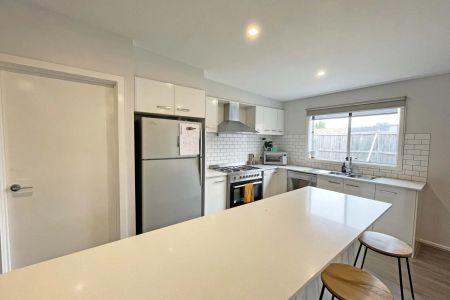 Sought after Chesterfield Estate - Photo 2