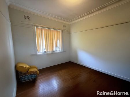 81 Lock Street, Blacktown, NSW 2148 - Photo 3