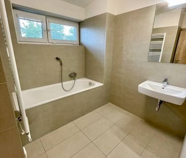 Pronájem bytu 2+kk 64 m² - Photo 4