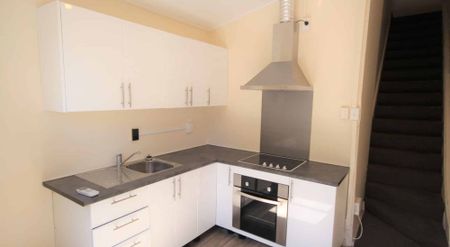 Compact, Quirky and Convenient - Photo 3