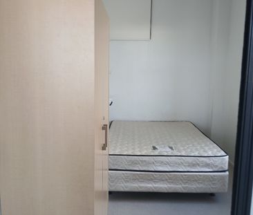 4-Bedroom Apartment for Rent in Manukau CBD - Photo 3