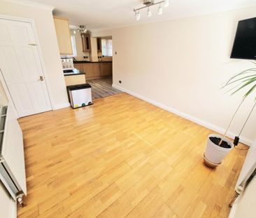 3 bedroom end of terrace house to rent - Photo 6