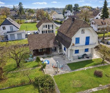 FAMILY-FRIENDLY – SUNNY GARDEN AND PLENTY OF SPACE - Photo 5