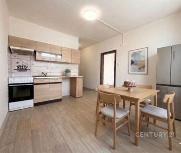 Pronájem bytu 2+kk 37 m², Zvolenská 886, Strakonice - Photo 6