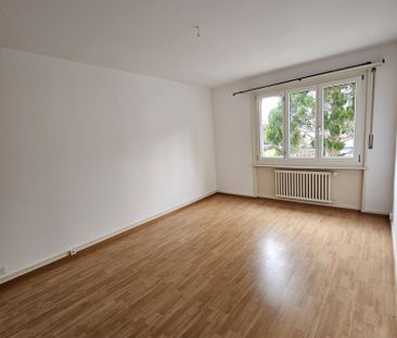 Grand logement de 5.5 pièces au 1er étage - Photo 2