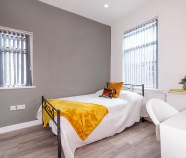 5 bedroom terraced house to rent - Photo 4