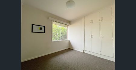 Central 2 Bedroom Apartment | FLARE REAL ESTATE - Photo 3