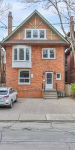 Renovated 2 Bedroom Basement Apartment: Bloor and Spadina - Photo 3