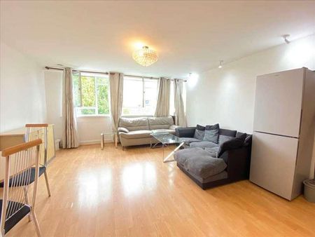 Mercury House, Heathcroft, Ealing, W5 - Photo 2