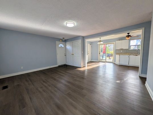 For Lease - 9 Hiley Avenue, Ajax, Ontario - Photo 1