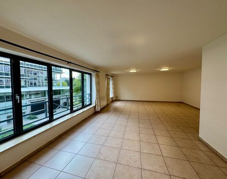 Appartement te huur - Foto 3