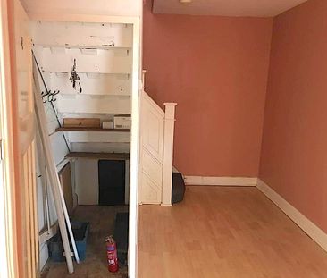 Chichester Avenue, Hayling Island, Havant, Hampshire PO11 9EZ - Photo 4